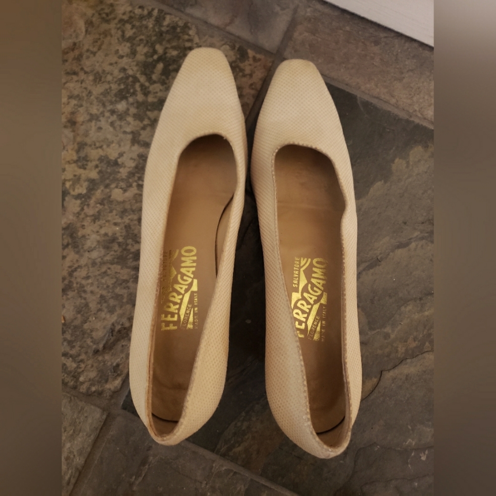 Salvatore Ferragamo Cream Women's Shoes